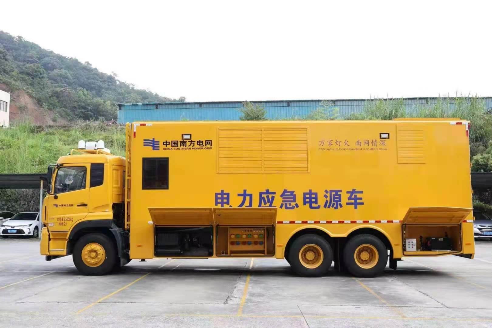 自贡安康大型柴油发电机发电车UPS电源出租租赁